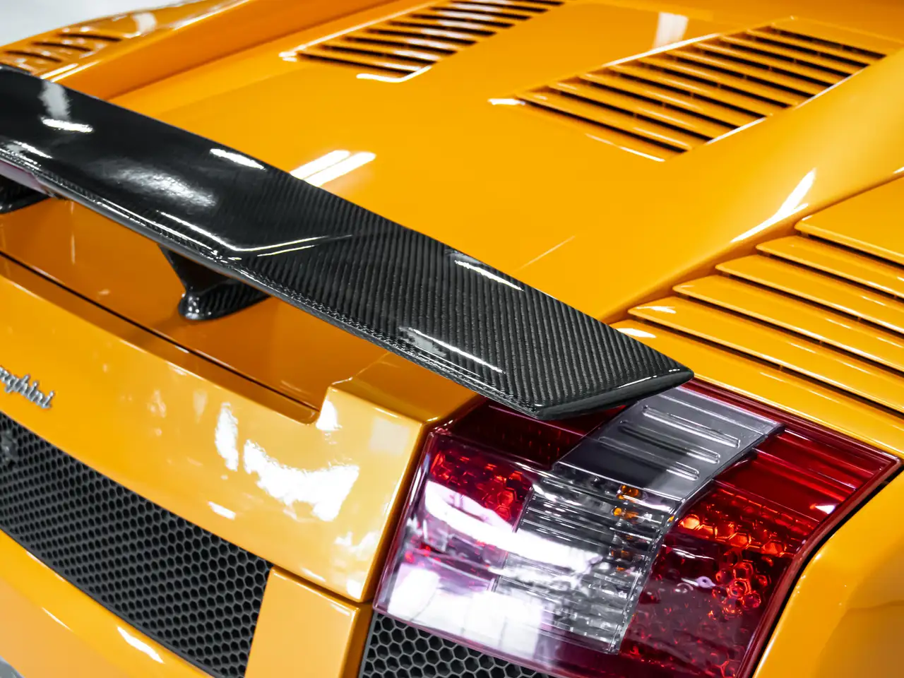 Lamborghini Gallardo снимка Lamborghini Gallardo