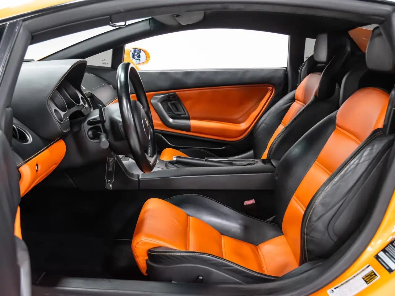 Lamborghini Gallardo снимка Lamborghini Gallardo