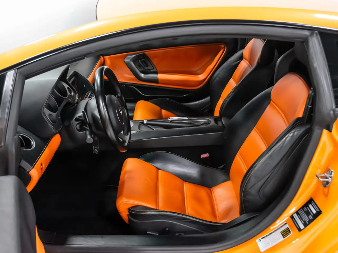 Lamborghini Gallardo снимка Lamborghini Gallardo
