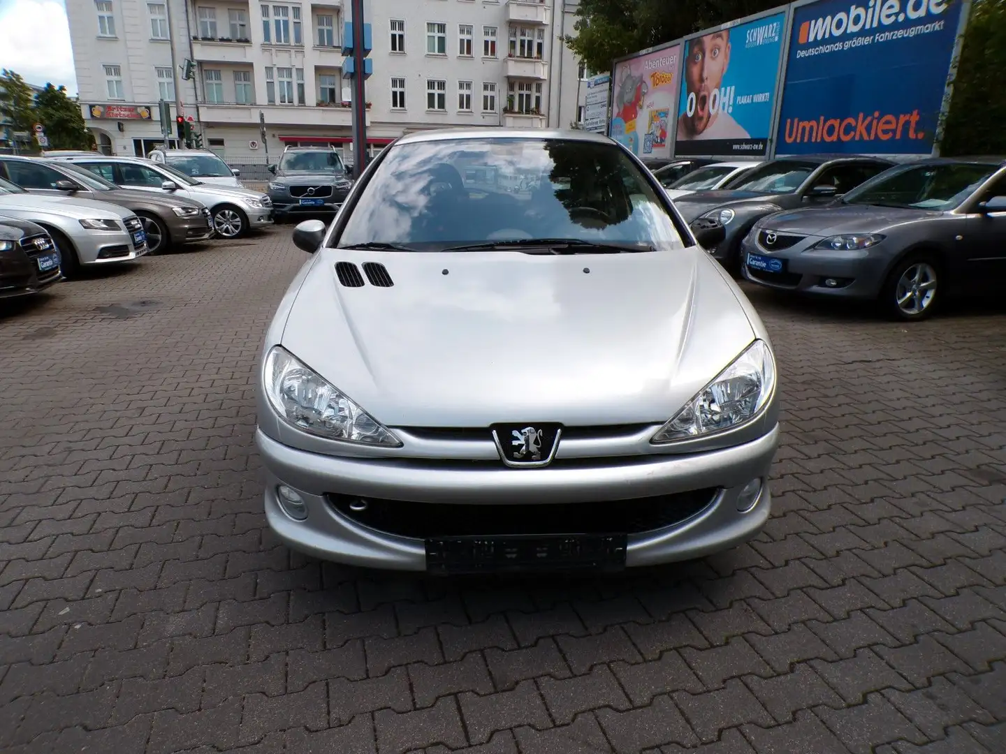 Peugeot 206 1.4  75 Silber - 2