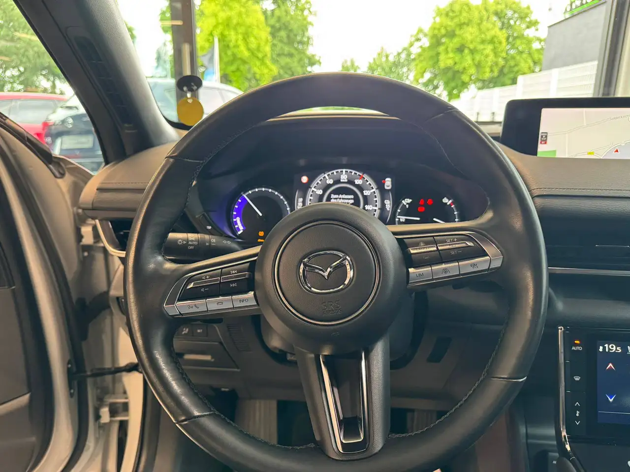 Mazda MX-30 e-SKYACTIV 145 PS *Premium*Comfort-Paket*, миниатюра 17