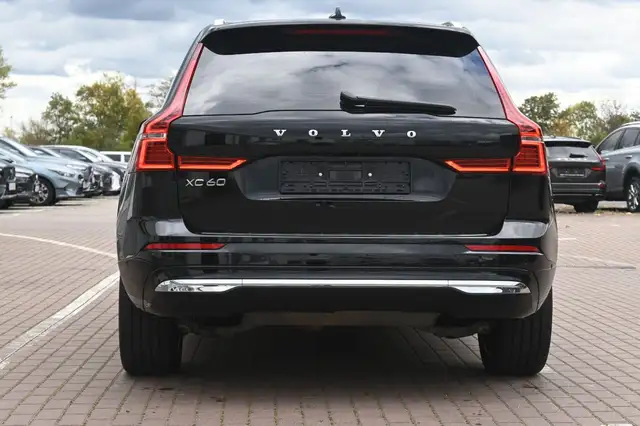 Volvo XC60 view 6