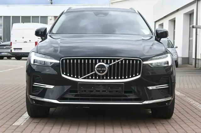 Volvo XC60 view 10
