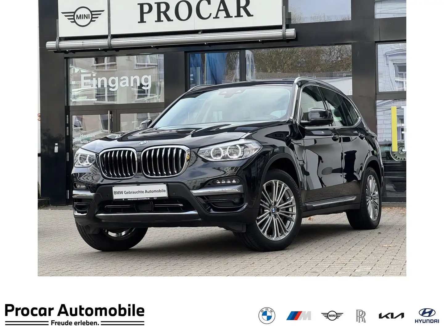 BMW X3 xDrive30e LED LC Prof. AHK DA ACC PA HuD HiFi Noir - 1