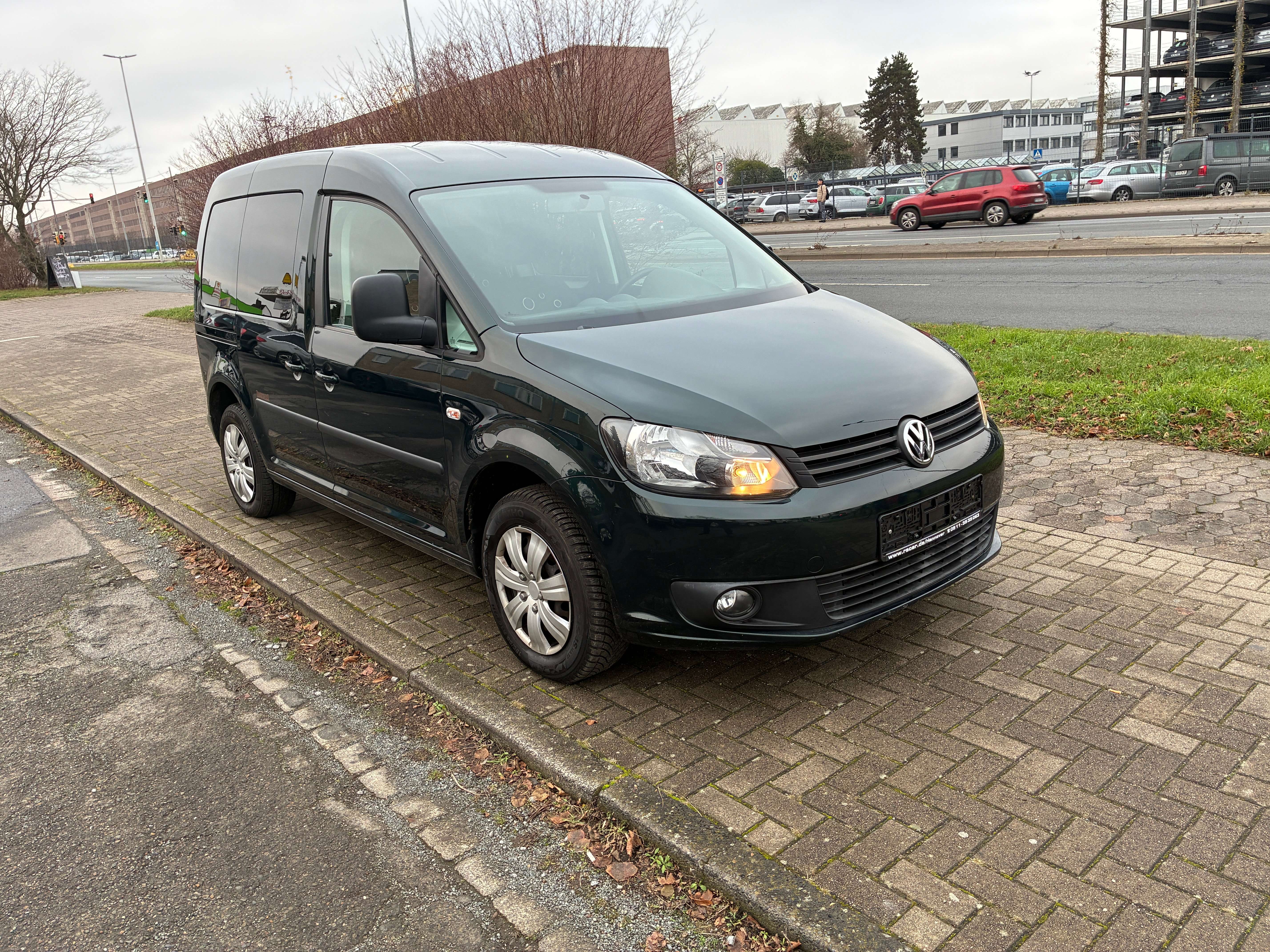 Second hand Volkswagen Caddy 