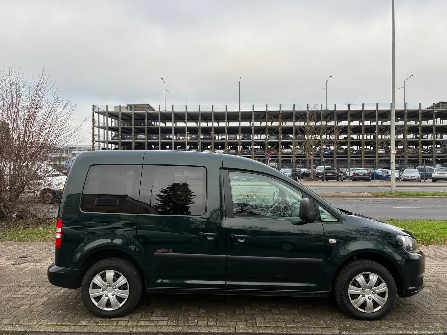 Volkswagen Caddy Roncalli Trendline EcoFuel-Klima-AHK Grün - 2