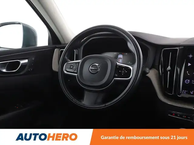 Volvo XC60 view 14