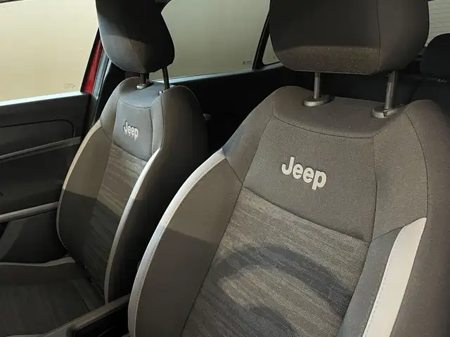 Jeep Avenger view 12