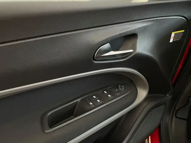 Jeep Avenger view 11