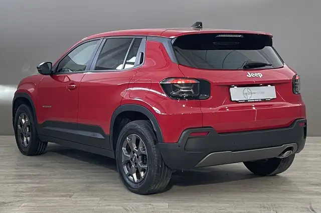 Jeep Avenger view 4