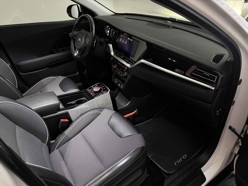 Kia e-Niro 64kWh 204pk Aut DynamicPlusLine — photo 32