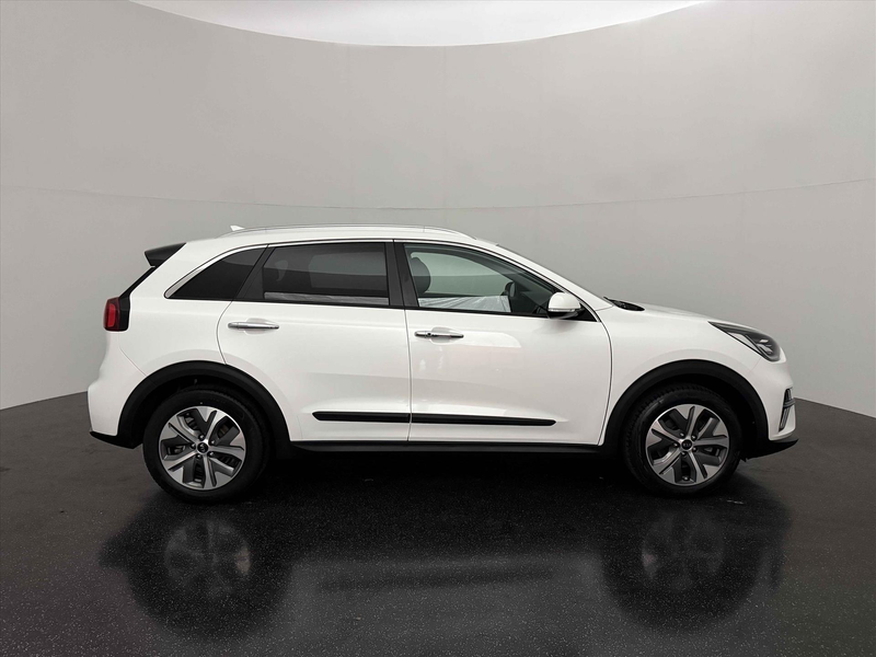 Kia e-Niro 64kWh 204pk Aut DynamicPlusLine — photo 7