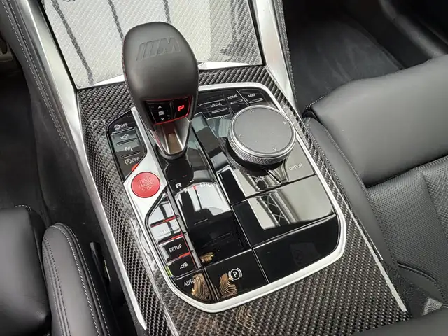 BMW M4 view 11