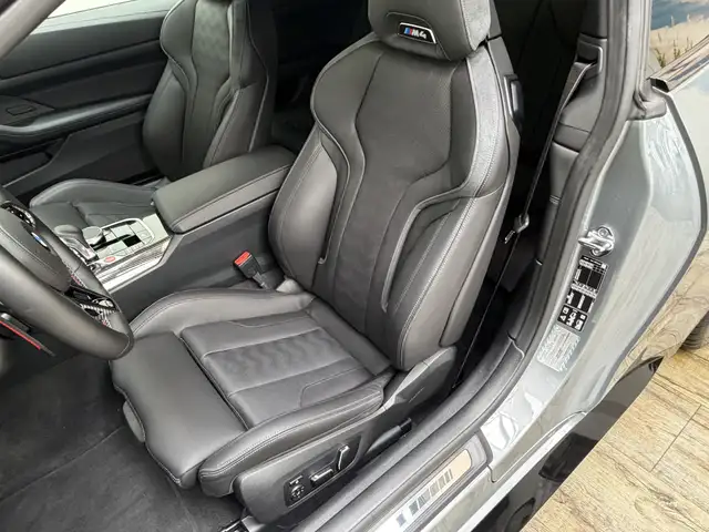 BMW M4 view 14
