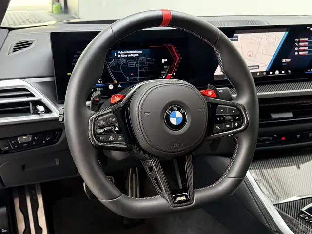 BMW M4 view 8