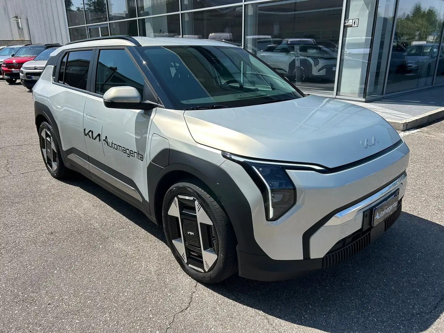 Kia EV3 LONG RANGE 81kWh 204cv EARTH AZIENDALE Сірий - 1