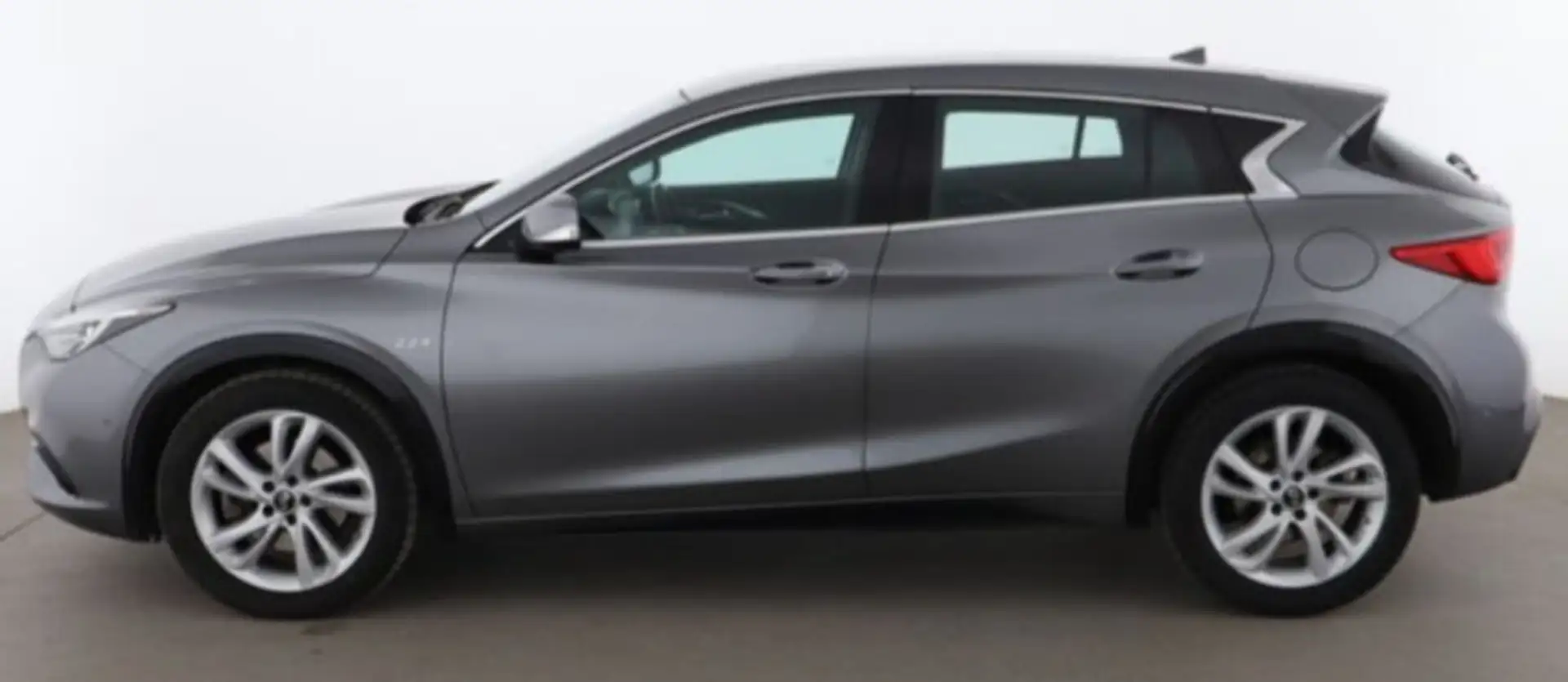 Infiniti Q30 Q30 2.2d 170 7DCT Premium Gris - 2