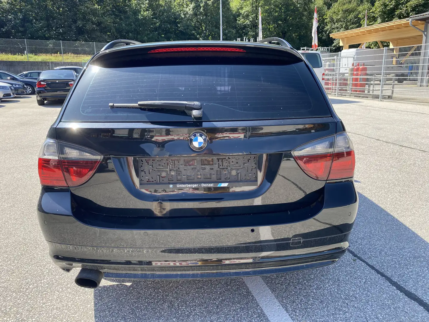 BMW 320 320d Touring  / Motor Klappert - 2
