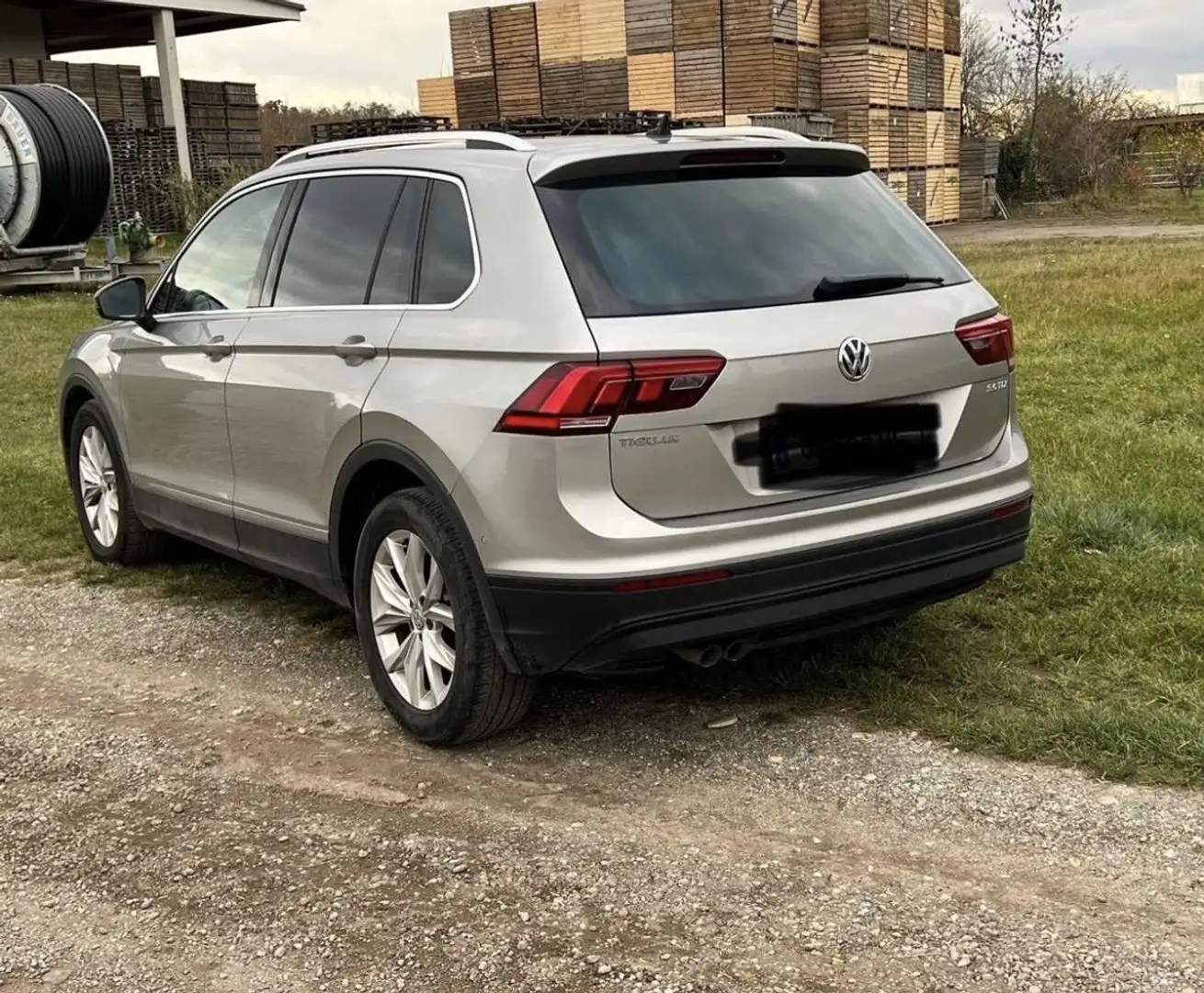 Volkswagen Tiguan 2,0 TDI SCR Comfortline DSG - 2