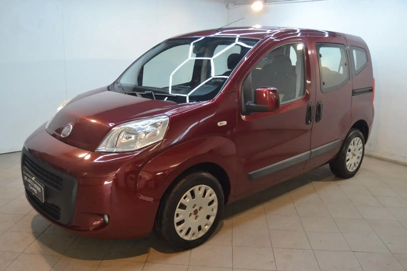 Fiat Qubo 1.3 MJT 95 CV Trekking Rosso - 1
