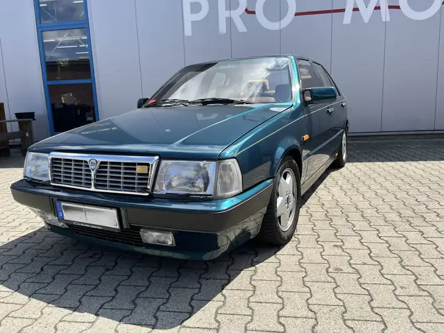 Lancia Thema Thema 8.32