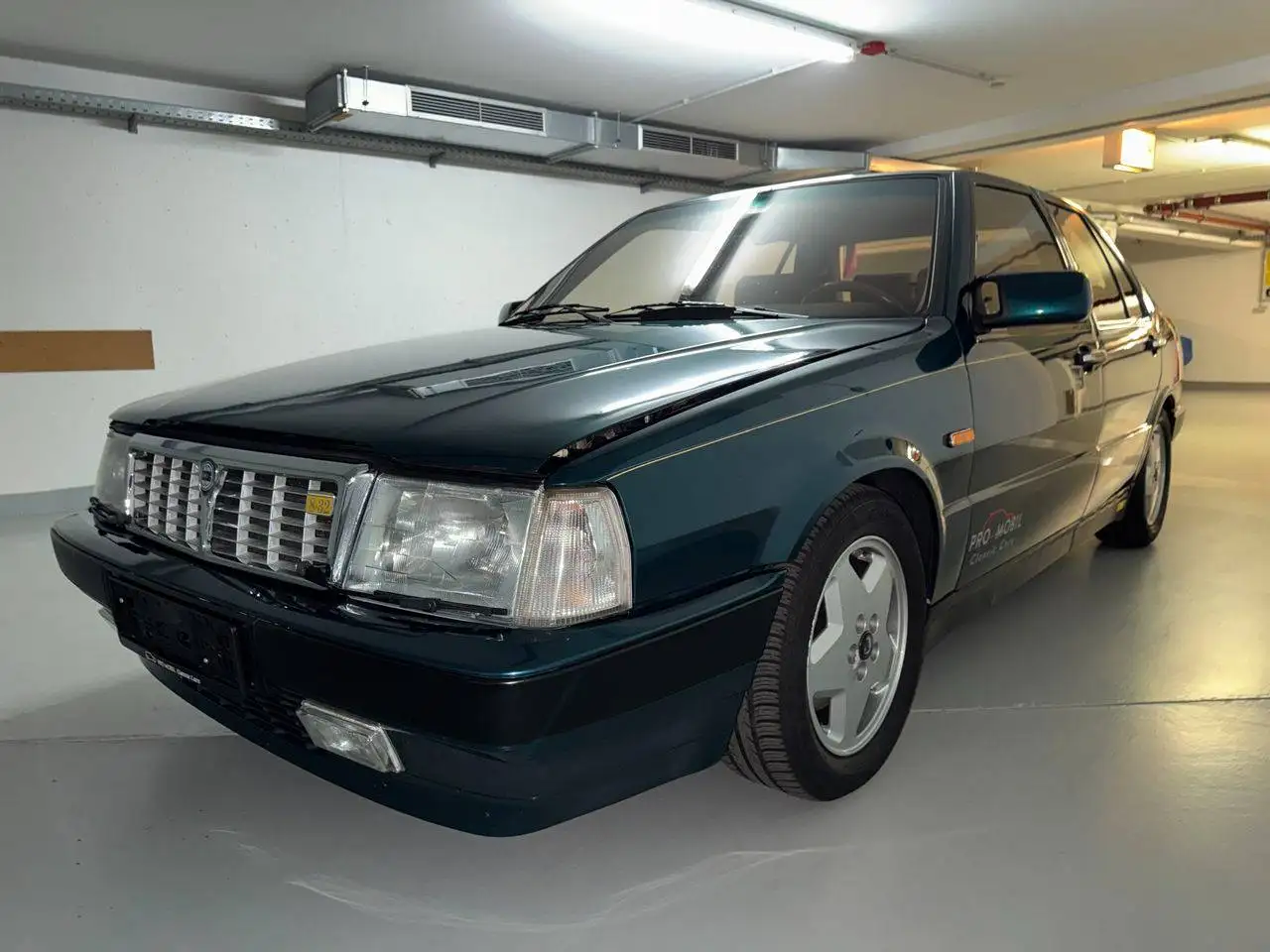 Lancia Thema 8.32, foto 4