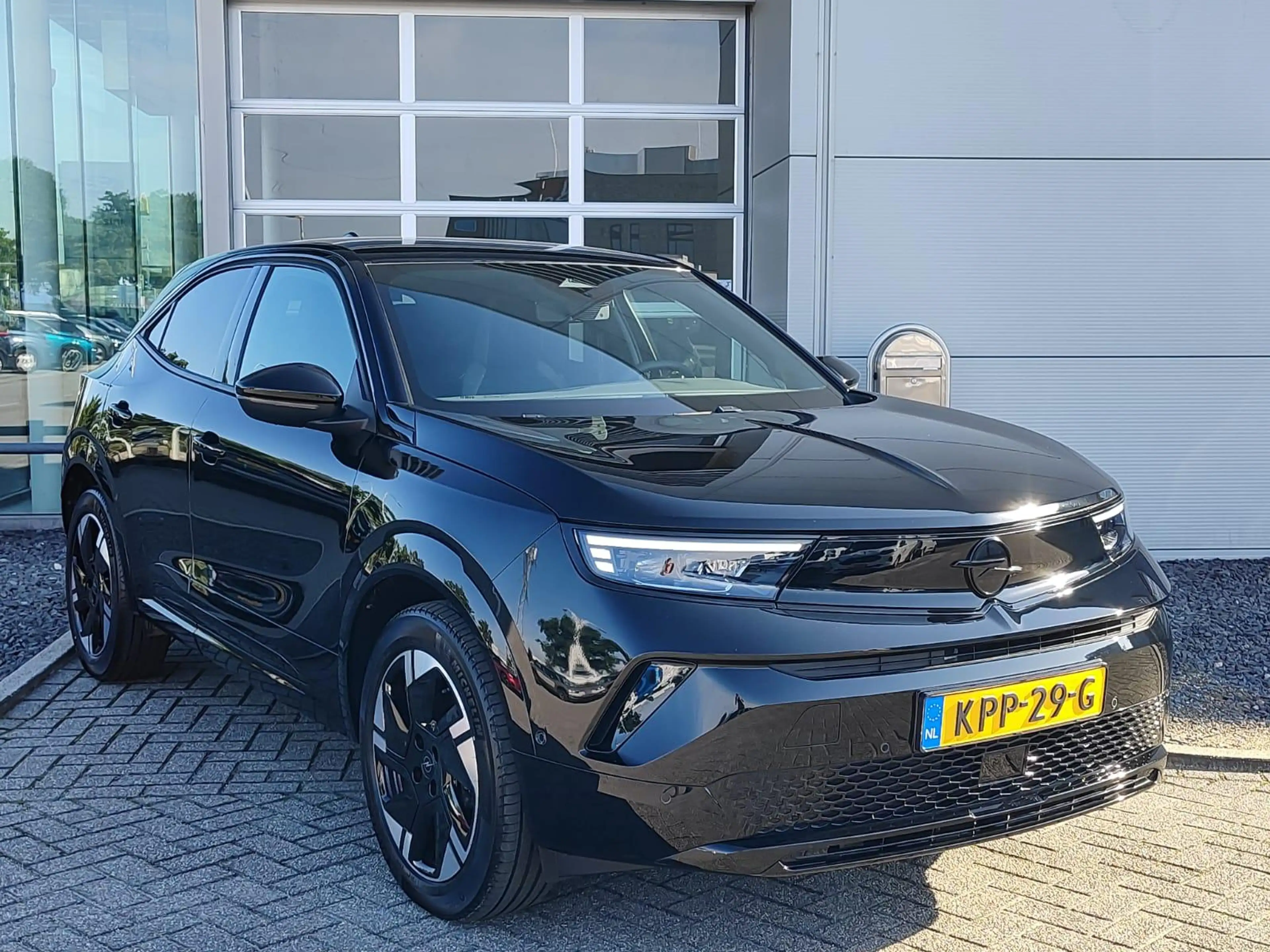 Opel Mokka-E Electric GS 54 kWh 360 Camera | Adaptive cruise co — photo 4