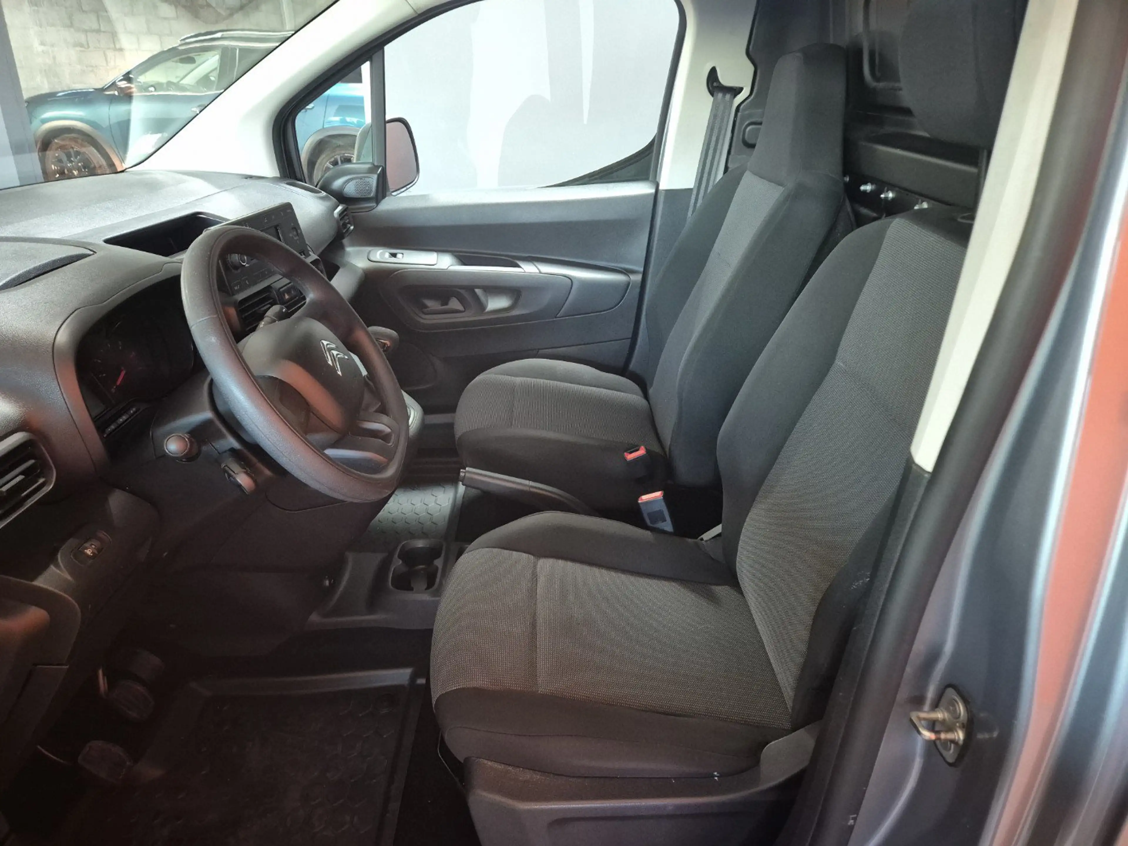 Citroen Berlingo M Light PureTech S&S Club — photo 4