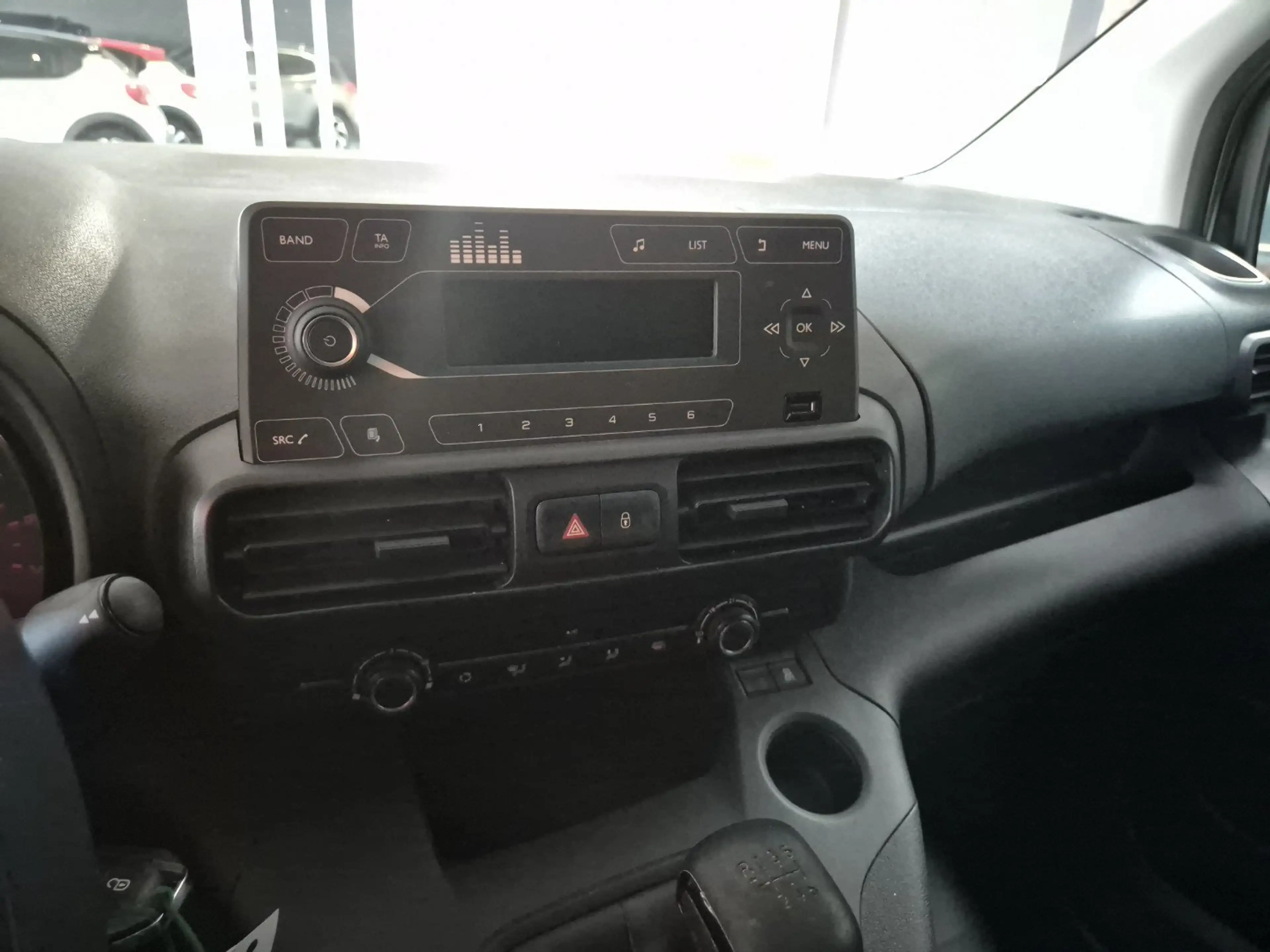 Citroen Berlingo M Light PureTech S&S Club — photo 6