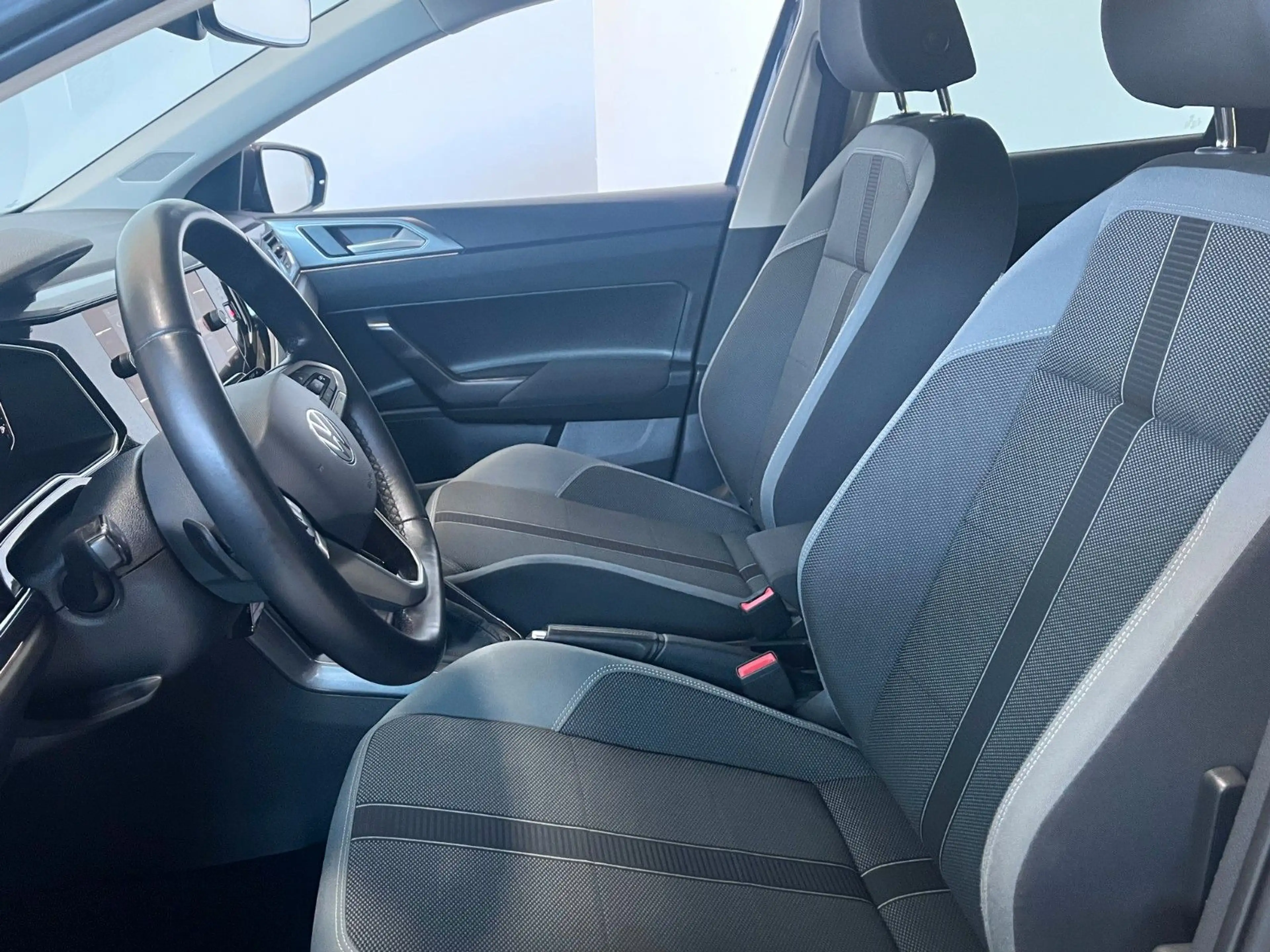 Volkswagen Polo VI Style 1.0 *Automatik* — photo 9