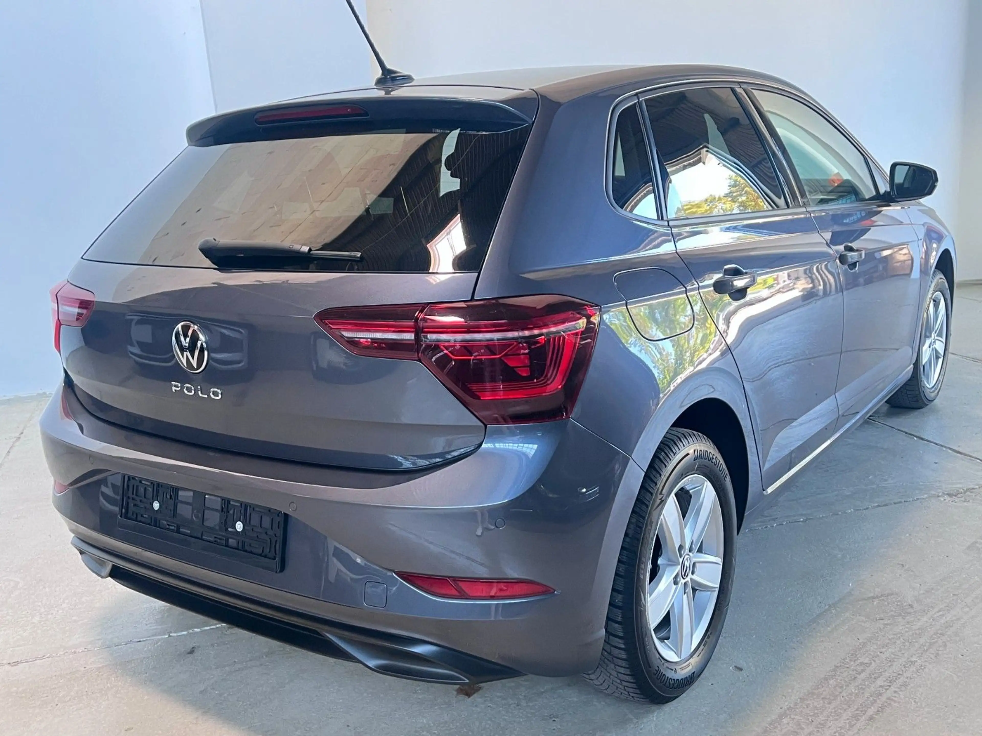 Volkswagen Polo VI Style 1.0 *Automatik* — photo 3