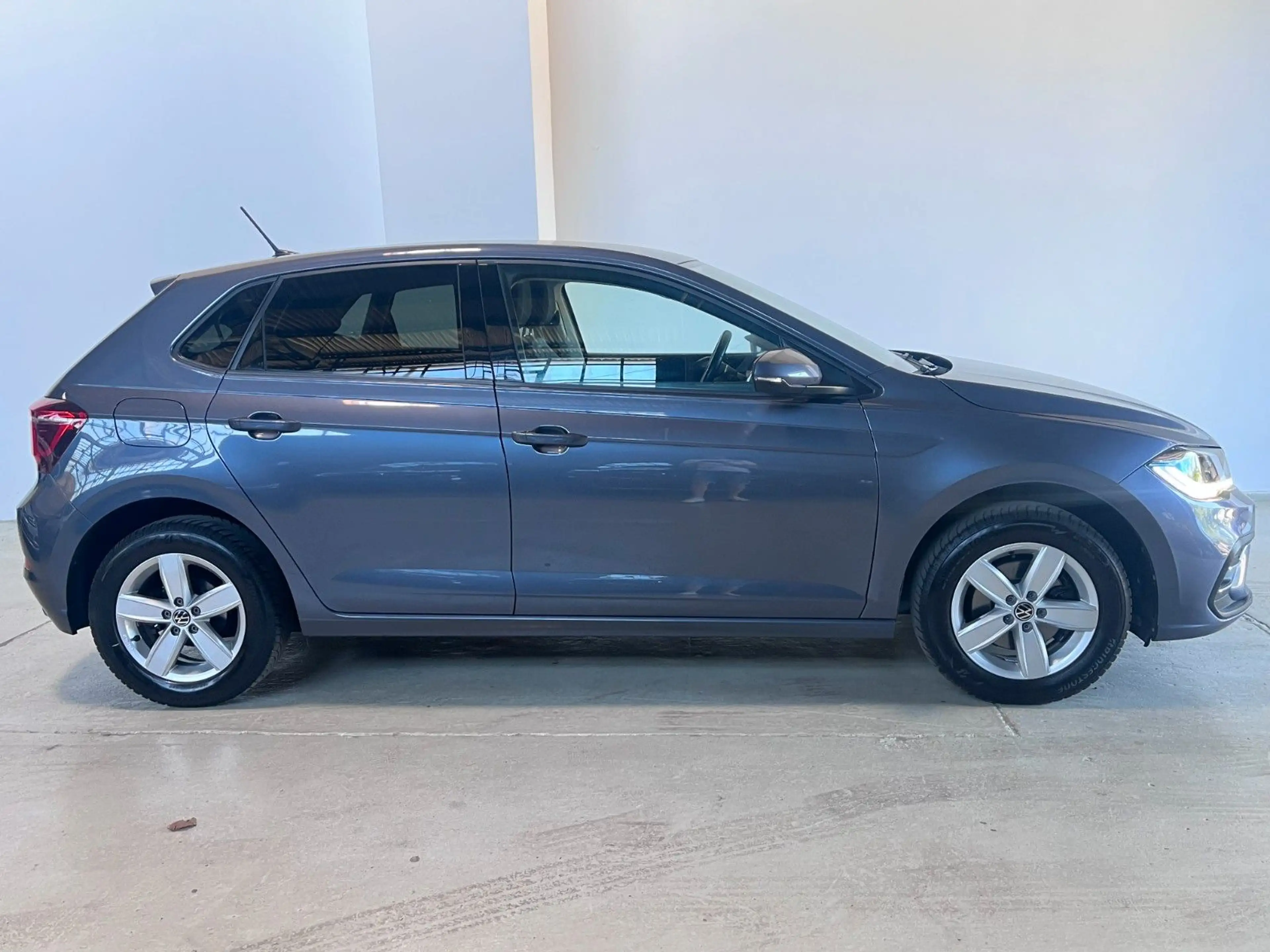 Volkswagen Polo VI Style 1.0 *Automatik* — photo 6
