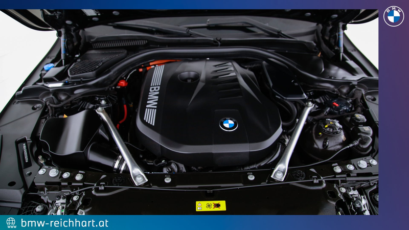 BMW 550 e xDrive — photo 13