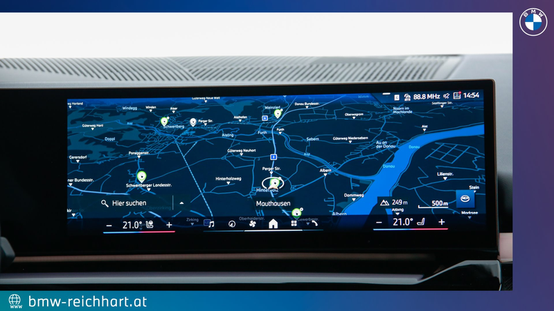 BMW 550 e xDrive — photo 8
