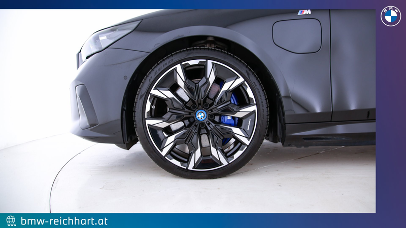 BMW 550 e xDrive — photo 14