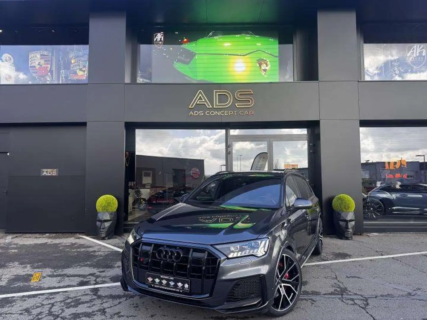 Audi SQ7 V8 TDI 435 7 PLACES Grijs - 1