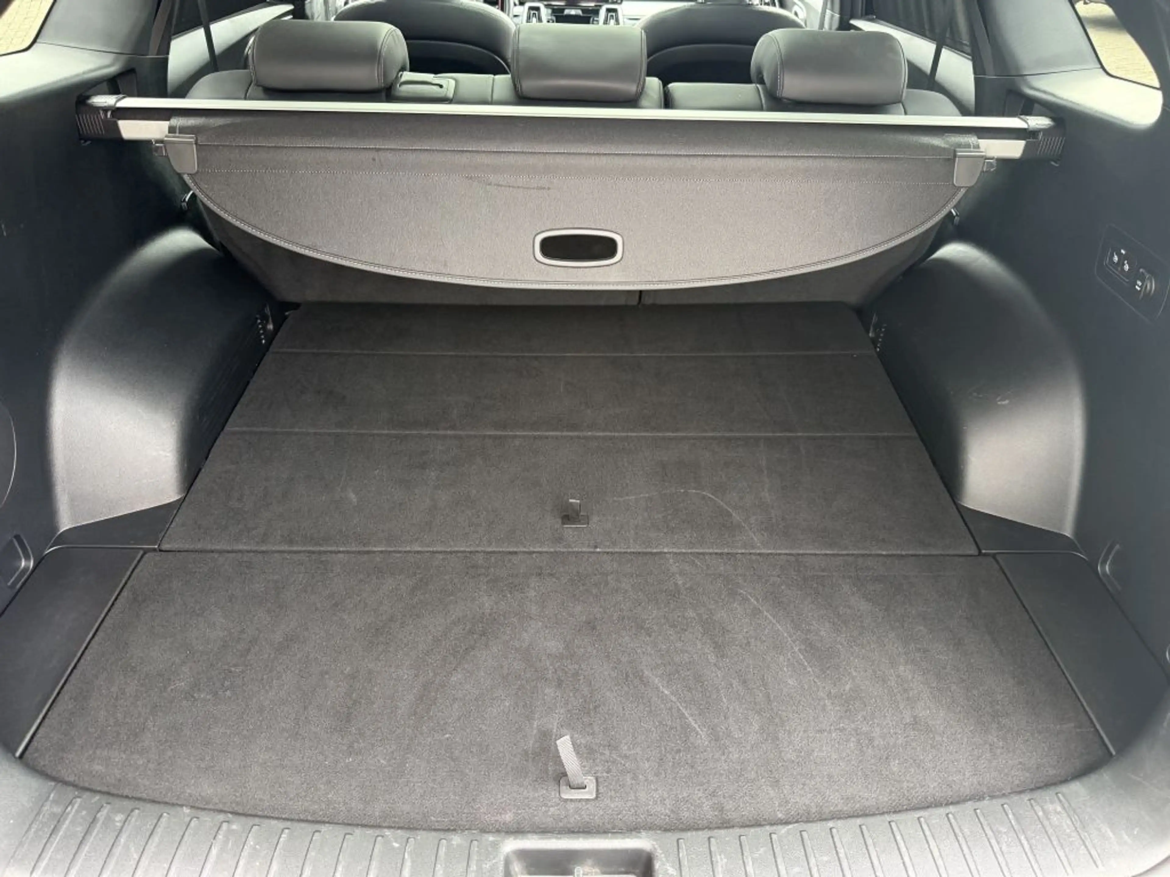 Kia Sorento 2.2 CRDi DCT8 AWD Spirit Premium — photo 11