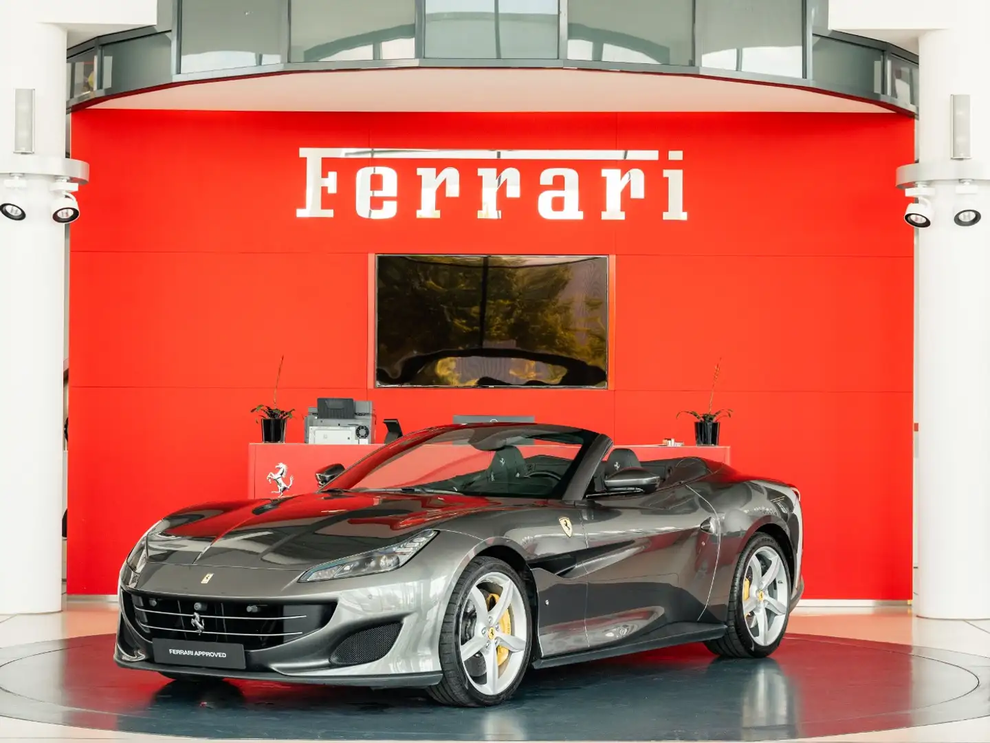 Ferrari Portofino LEDs*JBL*KARBON*HERSTELLERGARANTIE* Szürke - 2