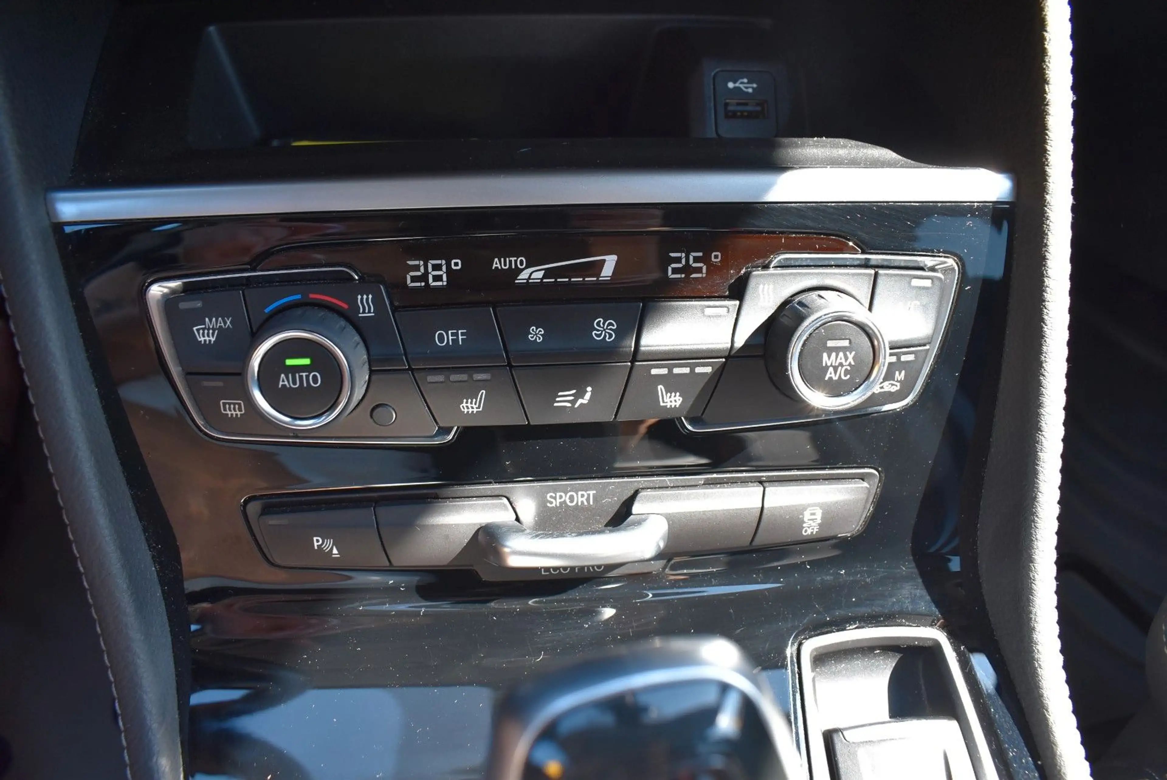 BMW 220 Sport Line "AHK/LED/KAMERA" — photo 20