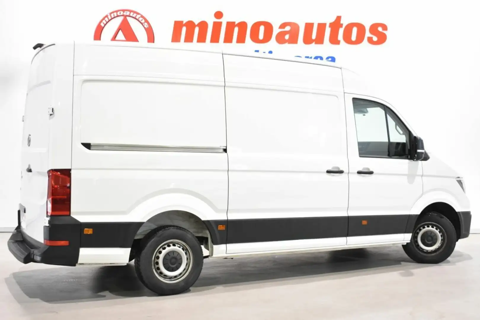 Volkswagen Crafter FURGÓN 3.0 T L3H2 2.0 TDI 140 CV Blanc - 2