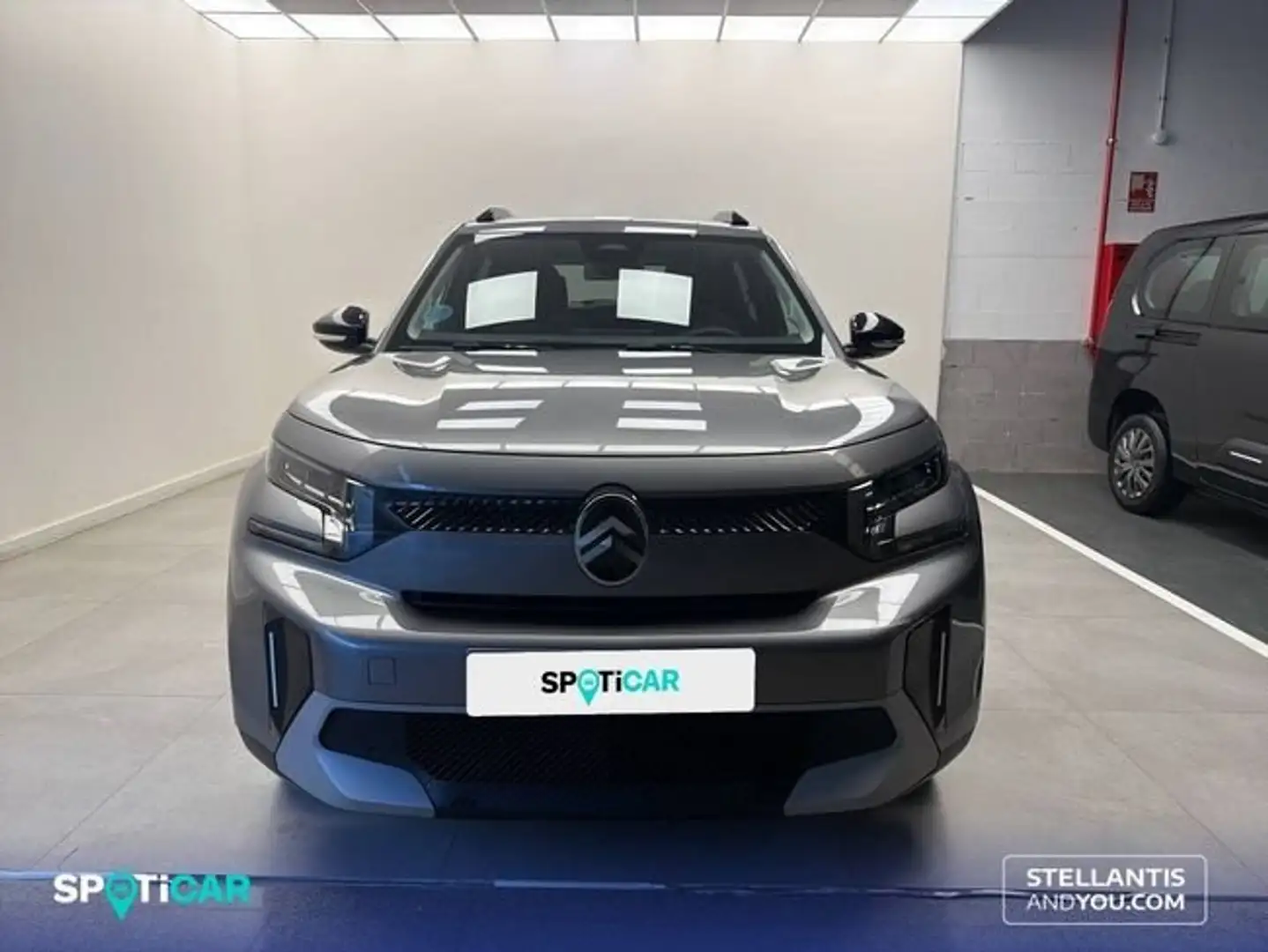 Citroen C3 Aircross Hybrid 145 ë-DCS6 Plus Gris - 2