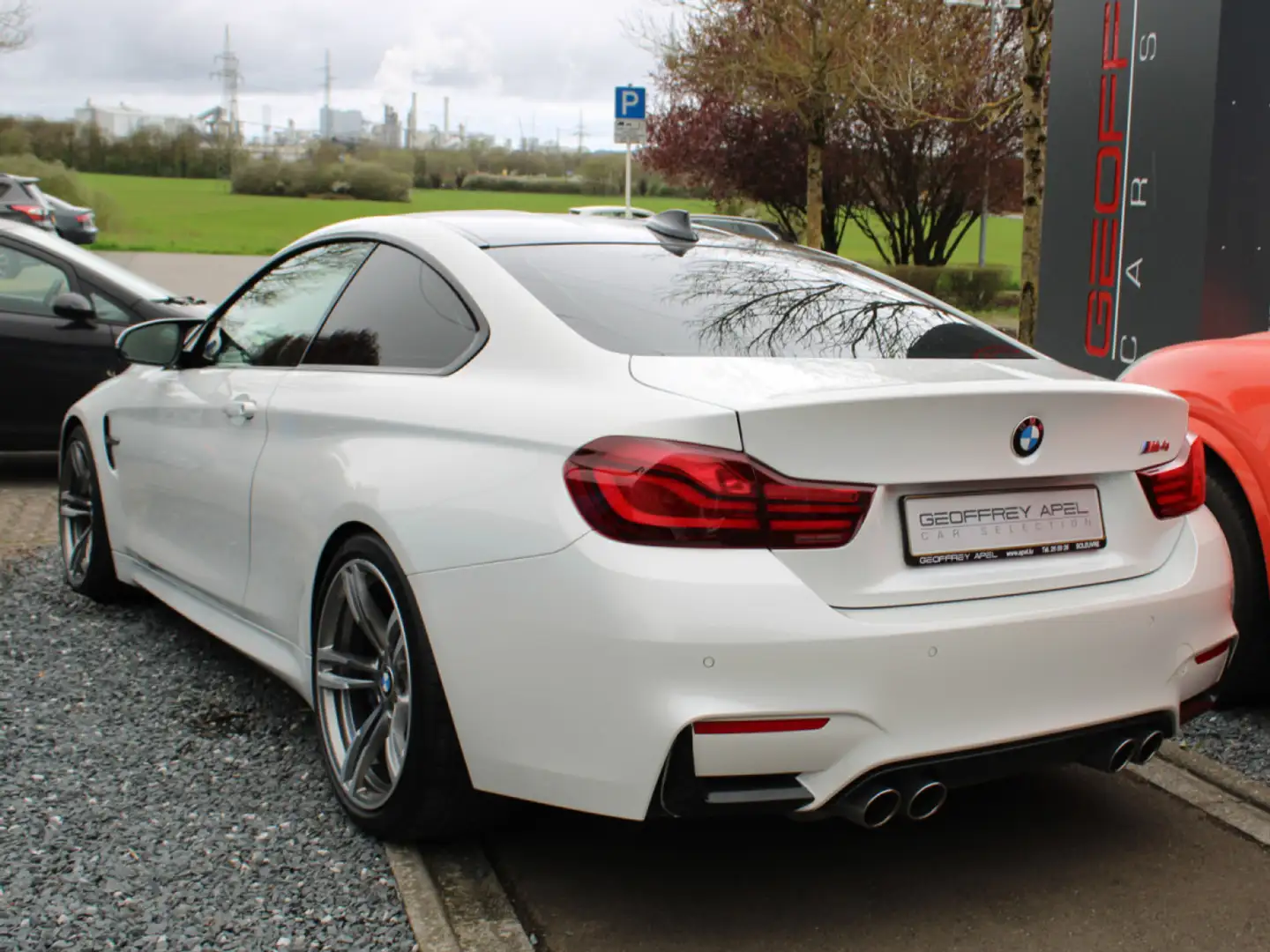 BMW M4 3.0 DKG  CUIR NAVI Белый - 2
