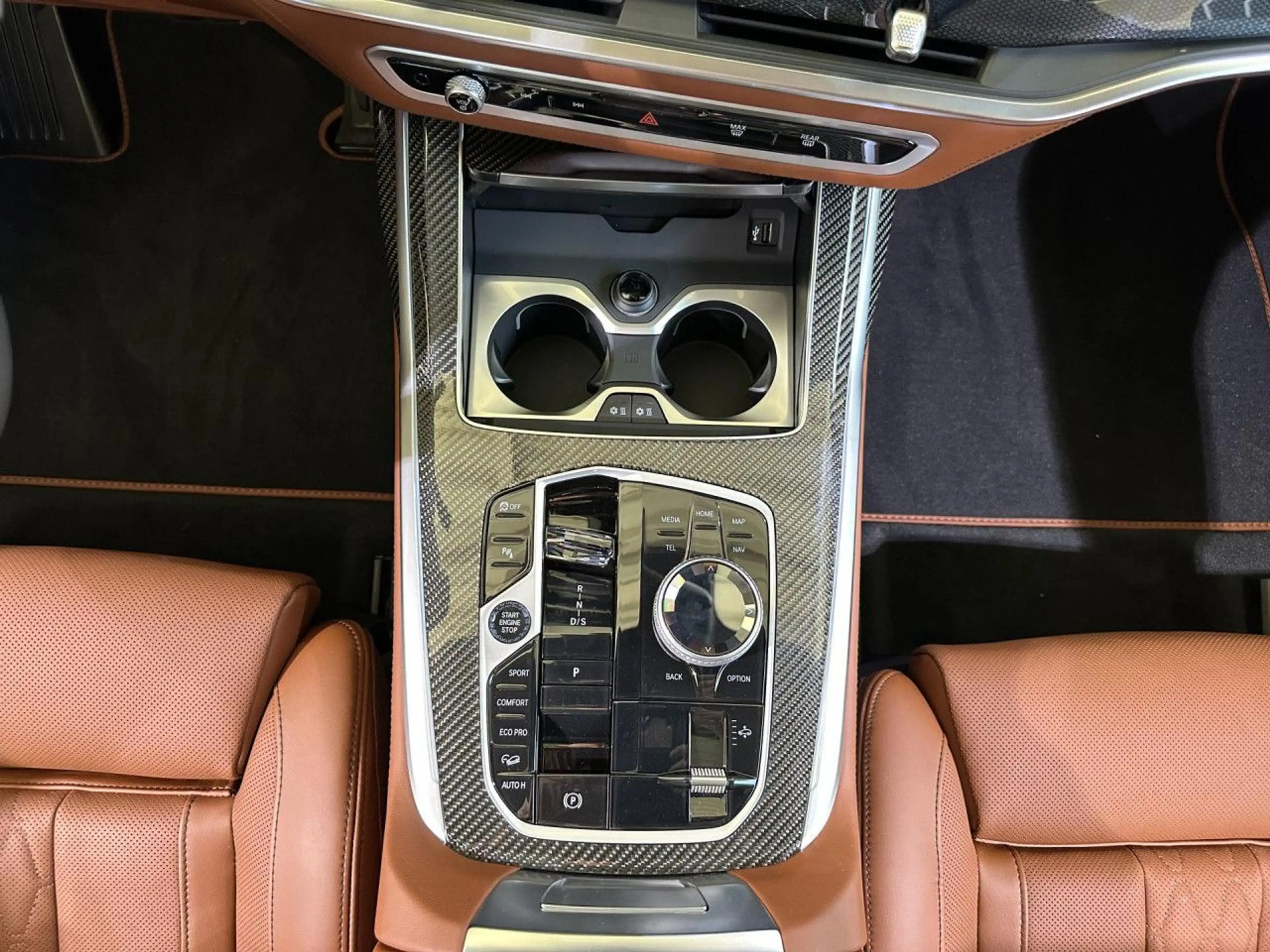 BMW X7 x40d M Sport Pro Kristall Bowers Massage 23" — photo 15