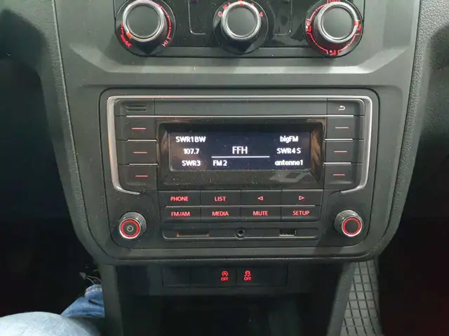 Volkswagen Caddy view 12