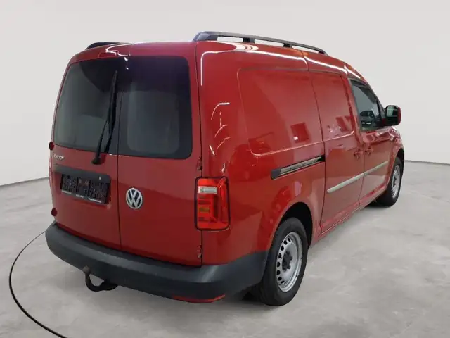 Volkswagen Caddy view 4