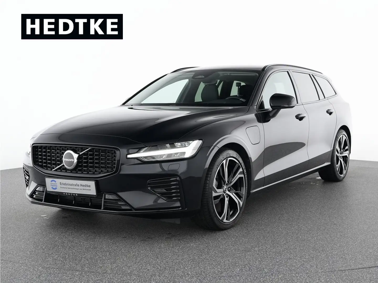 Volvo V60 T6 Recharge AWD Plus Dark 19"+H&K+VOLL-LED Noir - 1