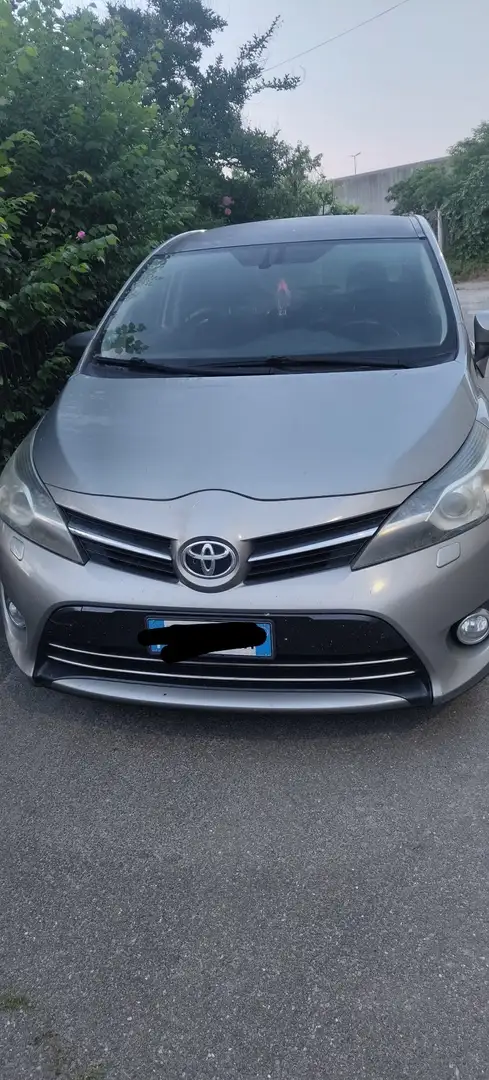 Toyota Verso 1.6 Style 7p.ti mt - 2