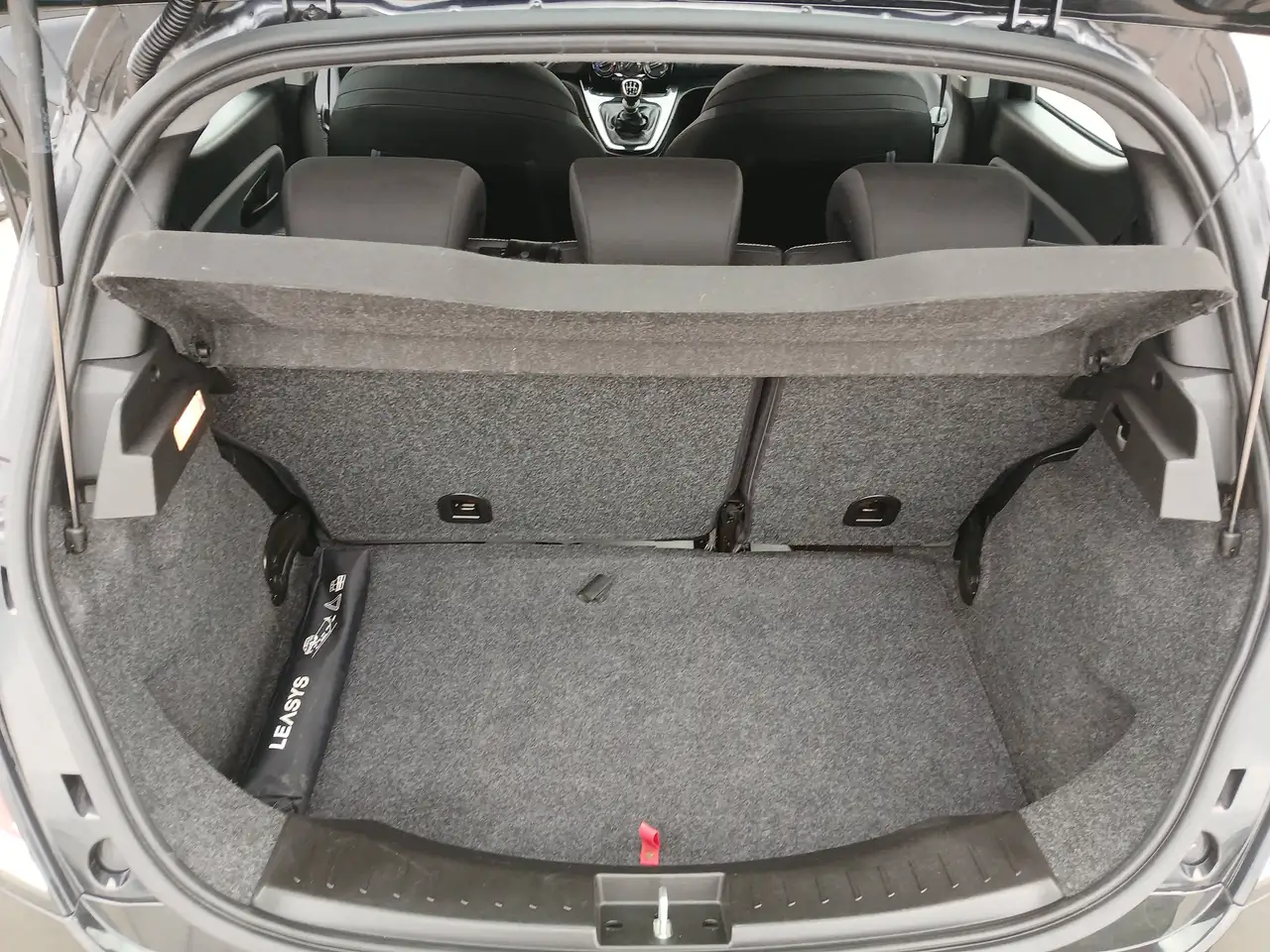Lancia Ypsilon 2023 — фото 14