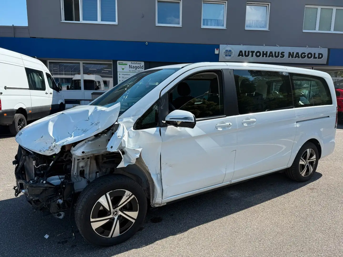 Mercedes-Benz V 250 d RWD 360° Distronic LED Blanc - 1