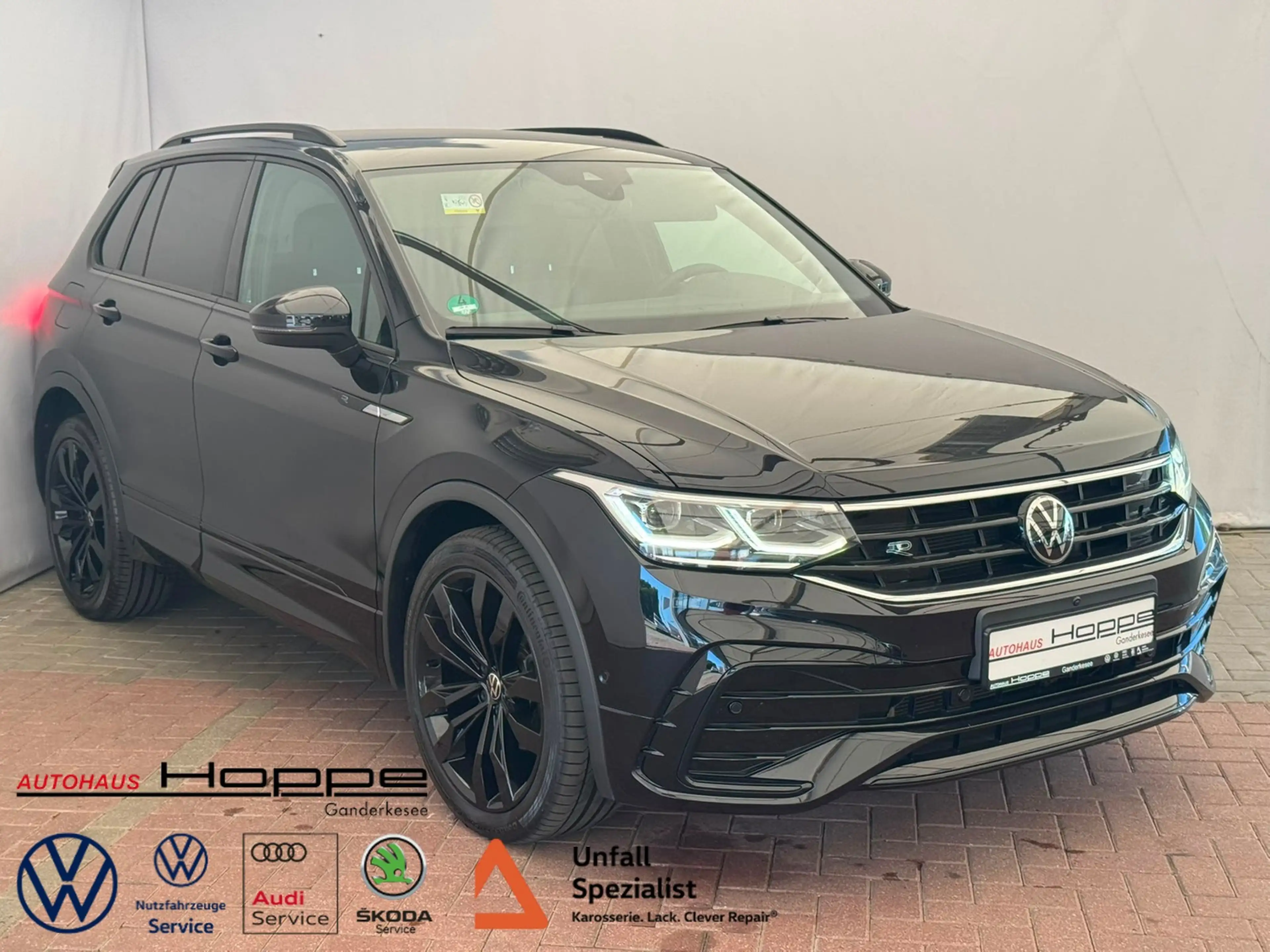 Volkswagen Tiguan R-Line 2.0TDI DSG+360°KAMERA+MATRIX+ACC+20